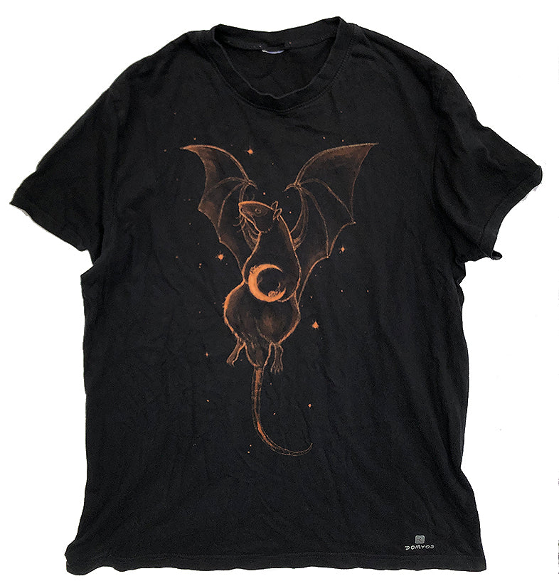 ‘Bat Rat Holding the Moon' one of a kind upcycled t-shirt (size: M)